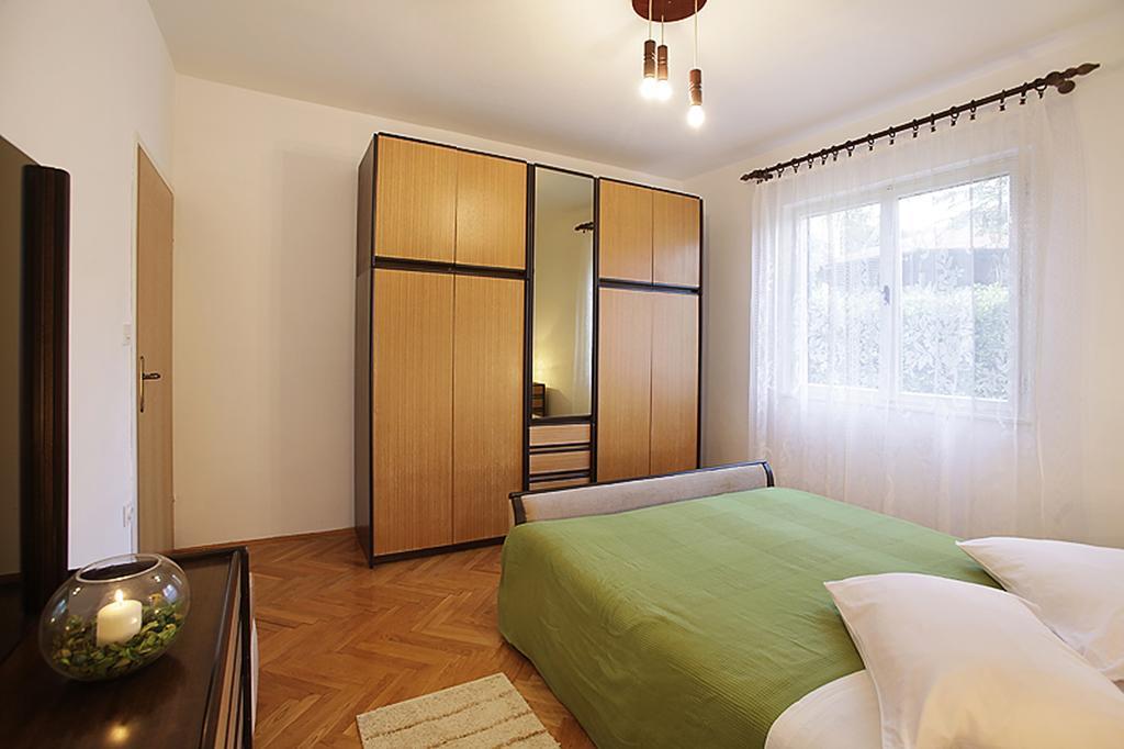 Ana Apartment Rabac Pokoj fotografie